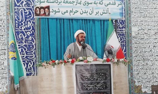 امام جمعه نرماشیر بر اهمیت تغذیه با شیر مادر در سلامت و تربیت فرزندان تأکید کرد